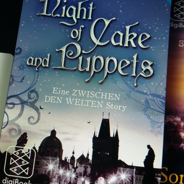 Ich lese jetzt "Night of Cake and Puppets", Band 2.5 der "Zwischen den Welten" Reihe von Laini Taylor. Ich mag das Cover! ❤
Was lest ihr gerade?
#currentlyreading #bookwives #bookstagram #igbooks